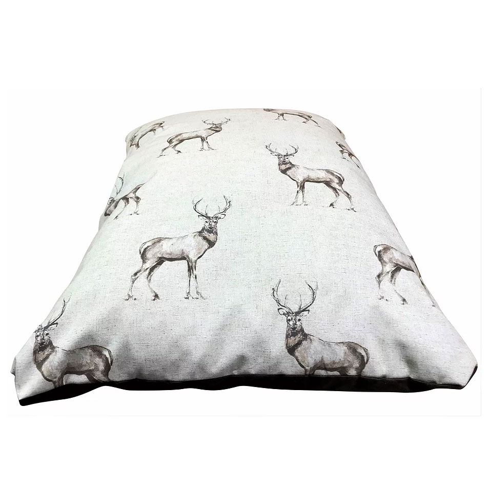Gb Pet Beds Country Cushion Dog Bed-stags-90 X 70cm