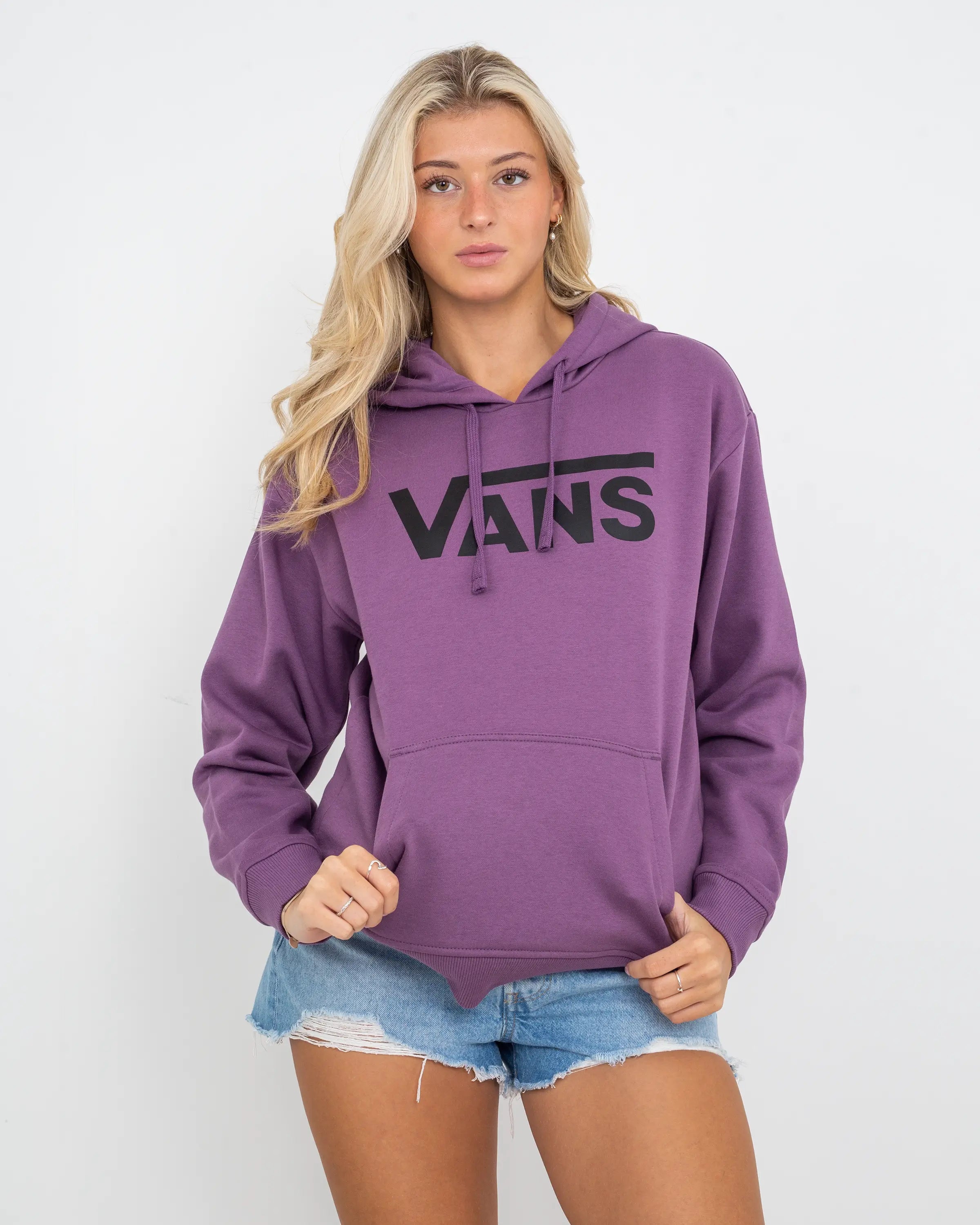Classic V Hoodie In Grape Jam