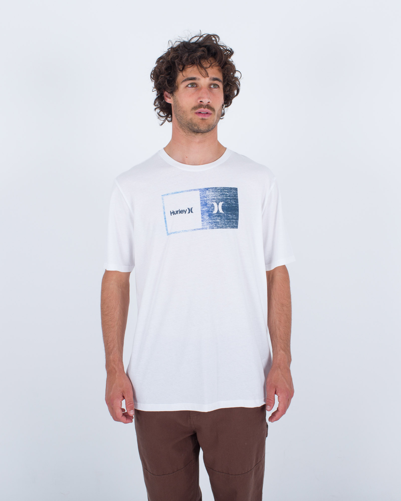 Everyday Halfer Gradient T-shirt In White