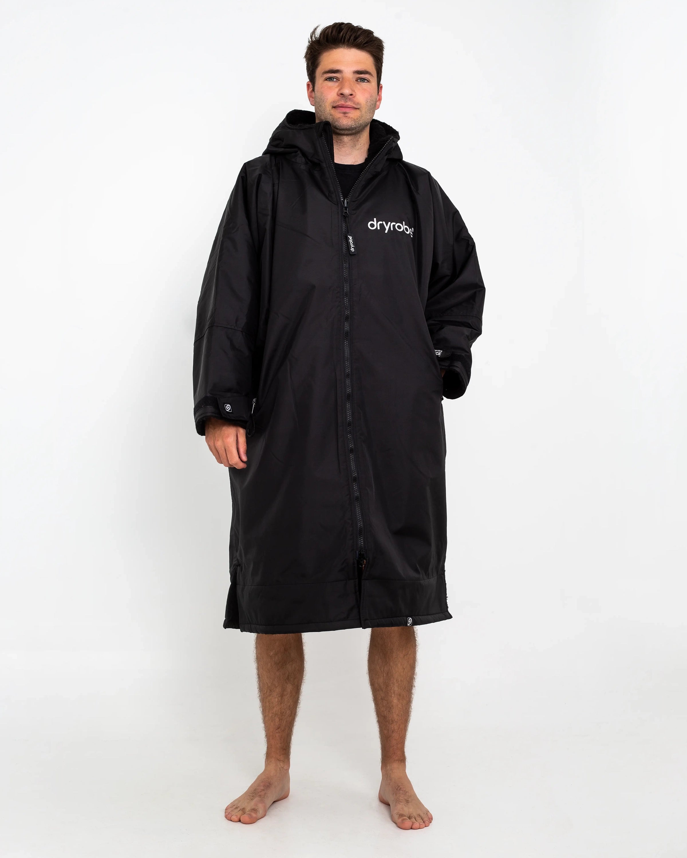 Exclusive Anns Cottage X Dryrobe In Black-black