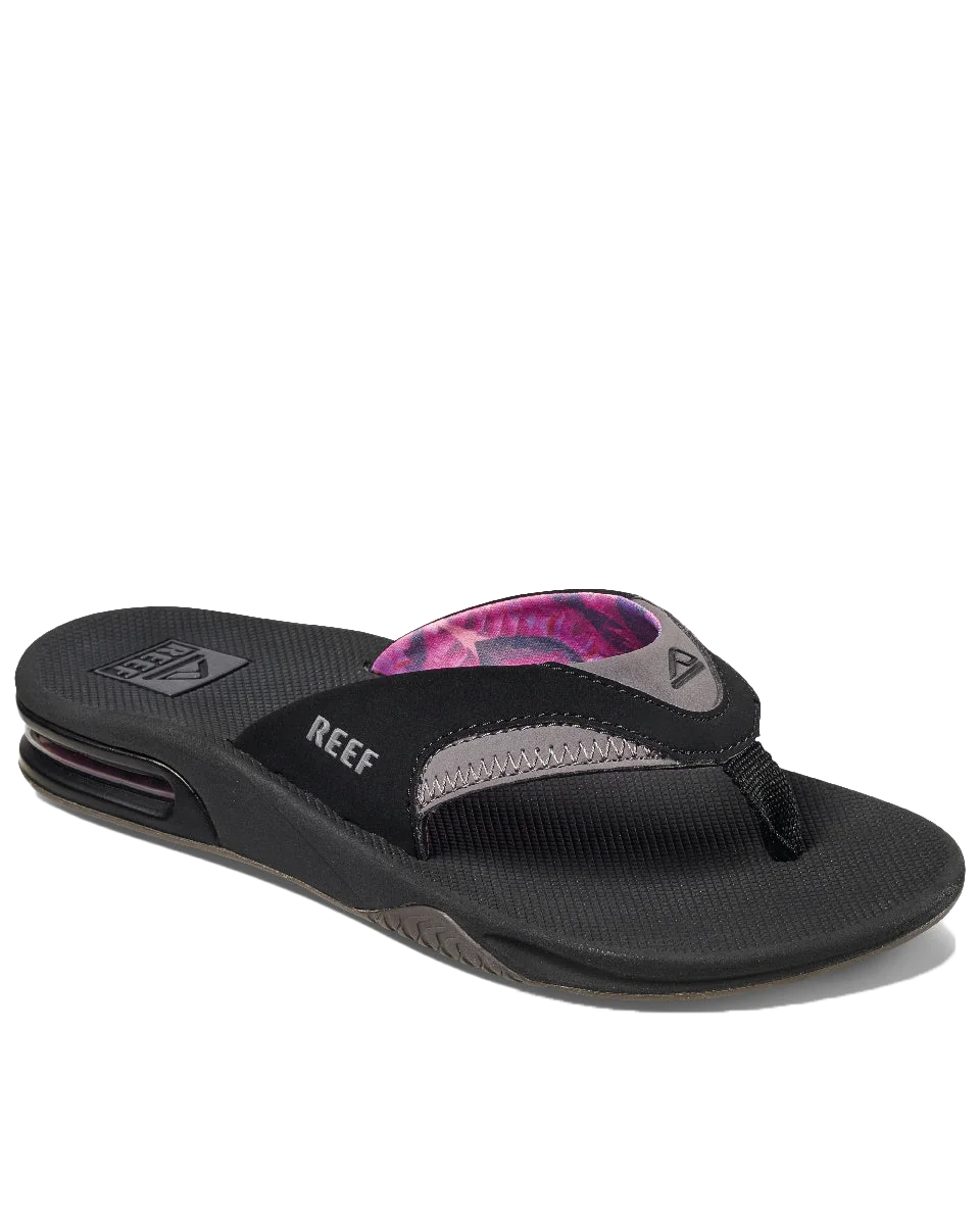Fanning Flip Flops In BlackandGrey