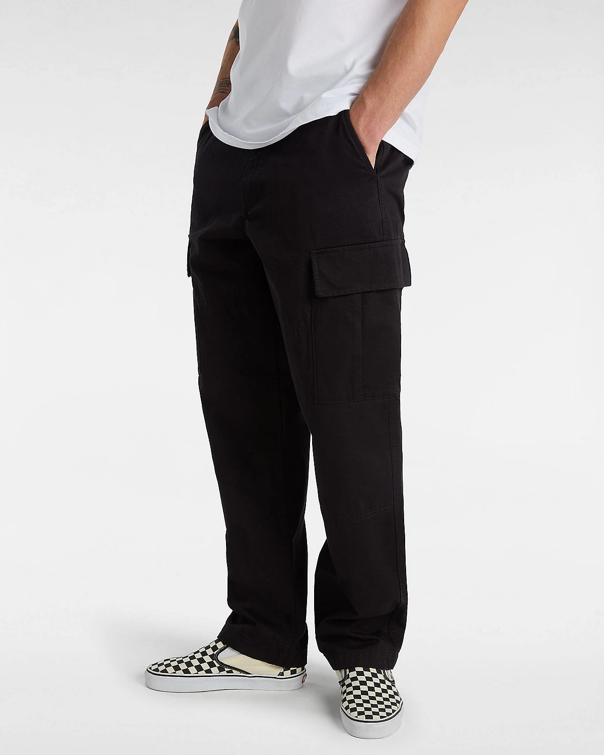 Service Cargo Loose Tapered Trousers In Black