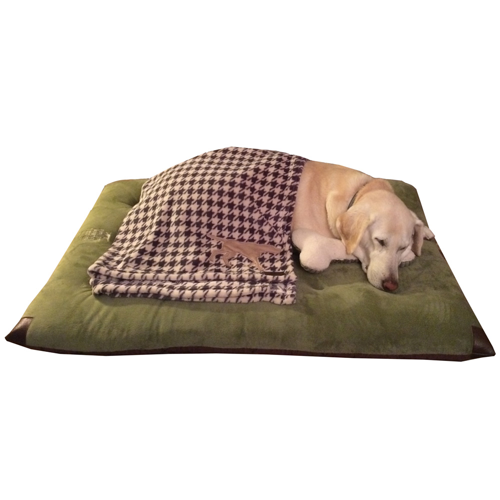 Tall Tails Dog Pet Cozy Comfortable Nuzling Fleece Blanket  Small